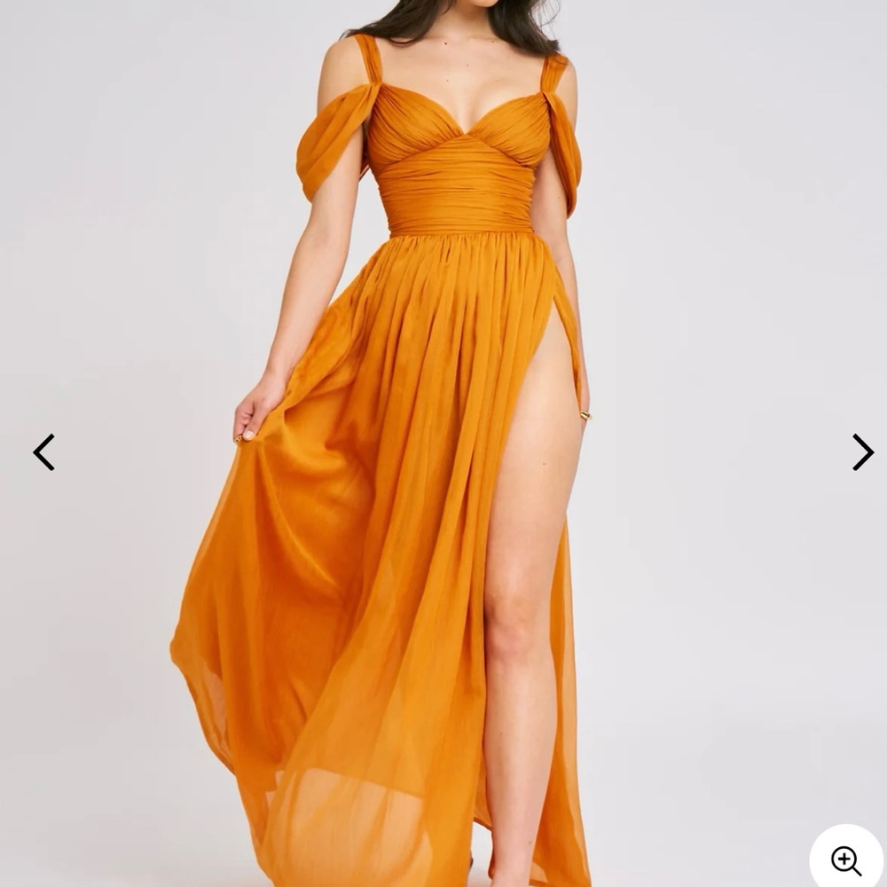 Elegant Orange Off-Shoulder Maxi Dress